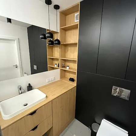Sloneczny Apartament W Swietnej Lokalizacji 아파트 *
